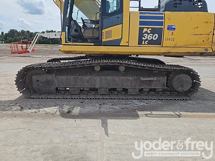 2016-komatsu-pc360-lc-11-image-21