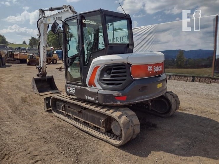 2018-bobcat-e85-image-48