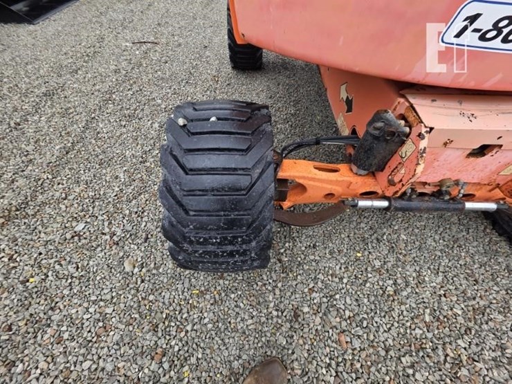 2015-jlg-450aj-image-5