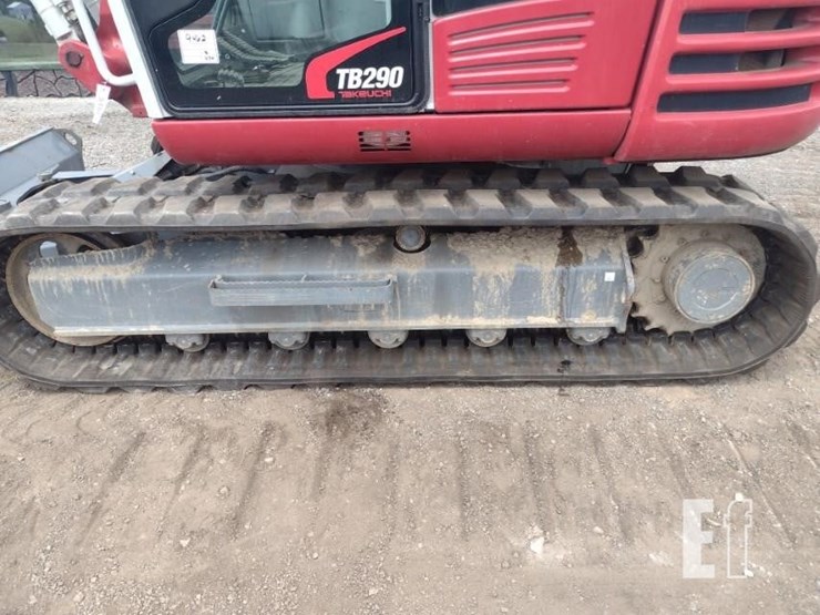 2022-takeuchi-tb290-image-26