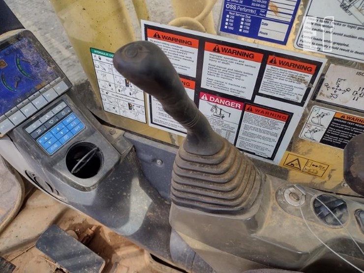 komatsu-pc290-lc-10-image-9