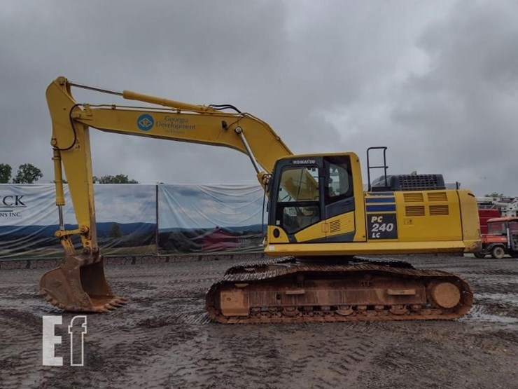 2017-komatsu-pc240-lc-11-image-1
