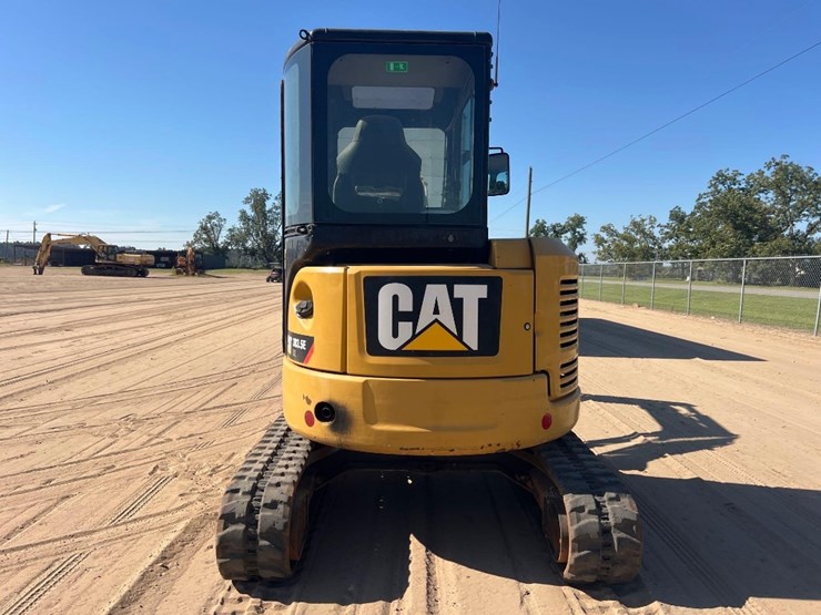 2014-caterpillar-303.5e-cr-image-3