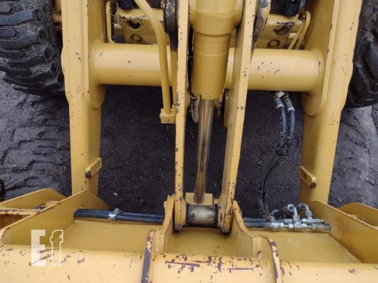 2006-caterpillar-416d-image-19