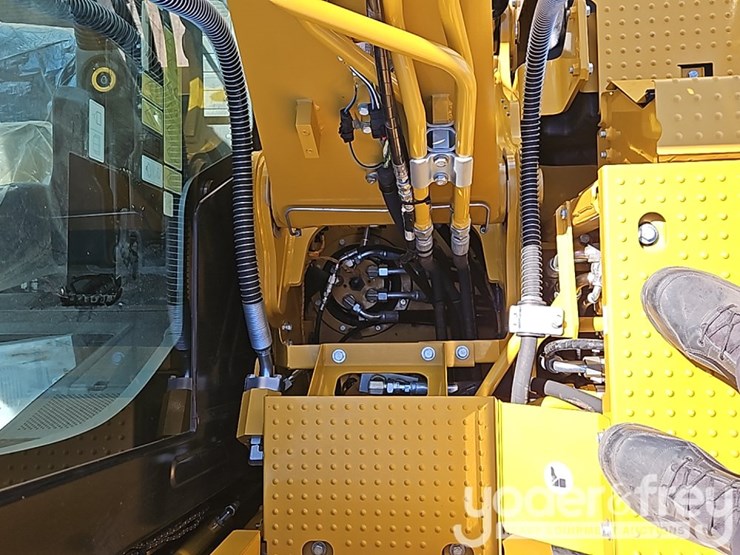 2022-caterpillar-315-gc-image-23