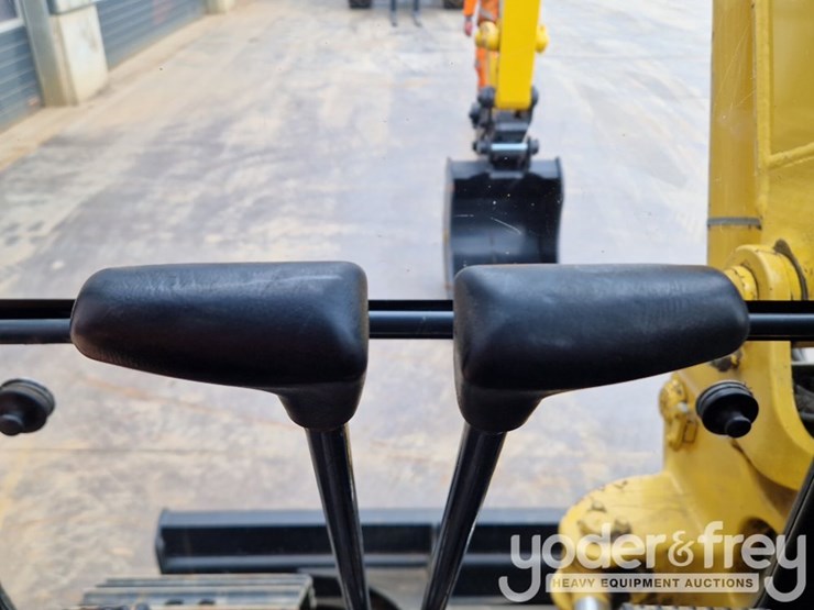2014-komatsu-pc80mr-3-image-61