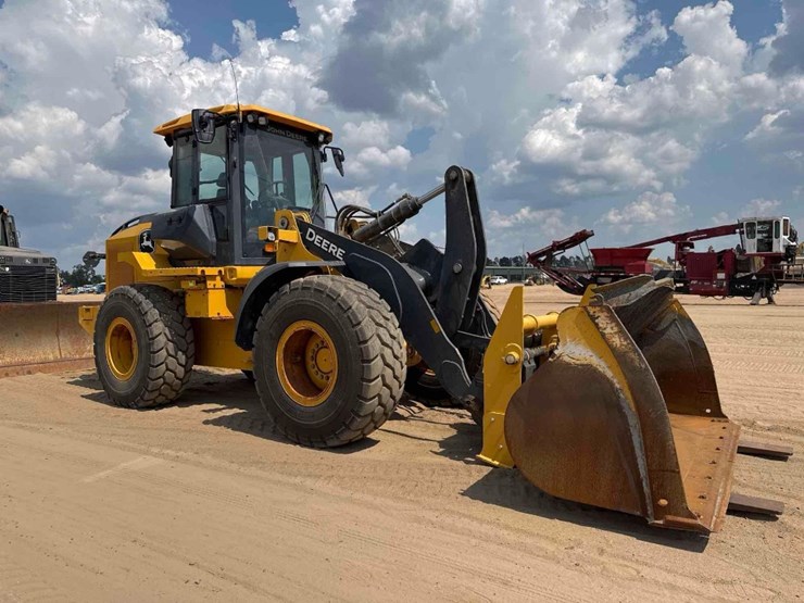 2021-deere-524p-image-4