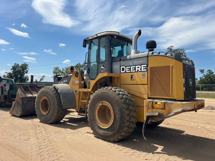 2012-deere-644k-image-2