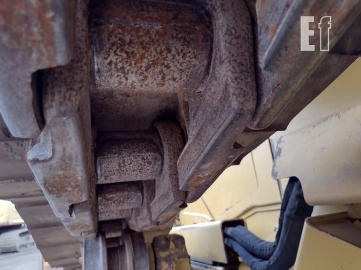 2008-caterpillar-d6t-lgp-image-38