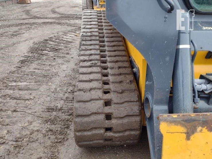 2023-deere-333g-image-23