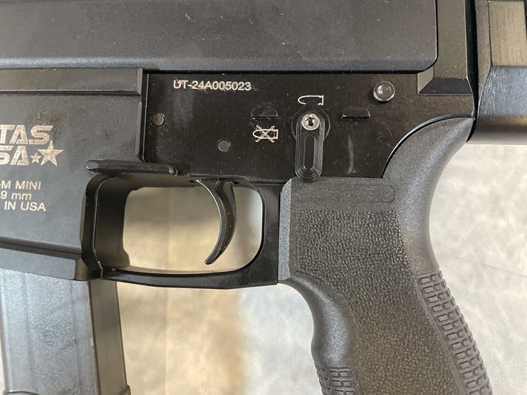 #4792-•-utas-ut-9-mini-machine-9mm-luger-pistol,-sn:-ut-24a005023-image-18