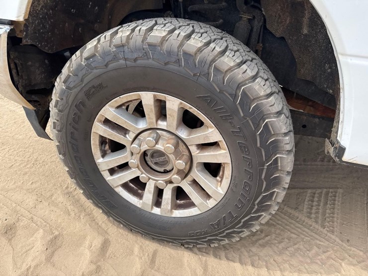 2019-ford-f250-xl-image-10