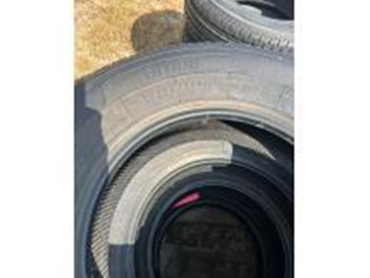 unused-set-of-4-st225/75r15-radial-trailer-tires-image-3