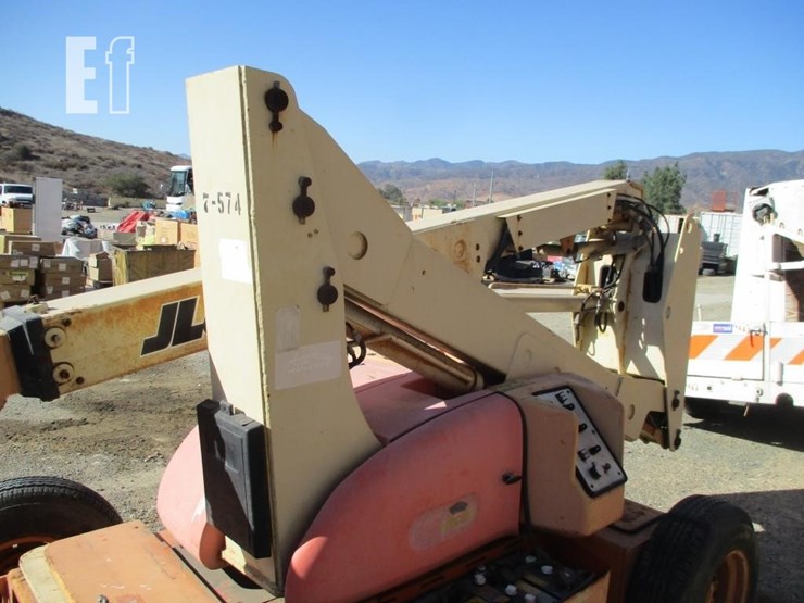 1995-jlg-35e-image-10