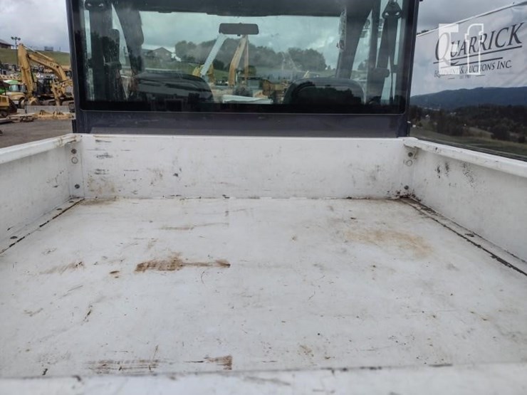 2022-bobcat-toolcat-uw56-image-19
