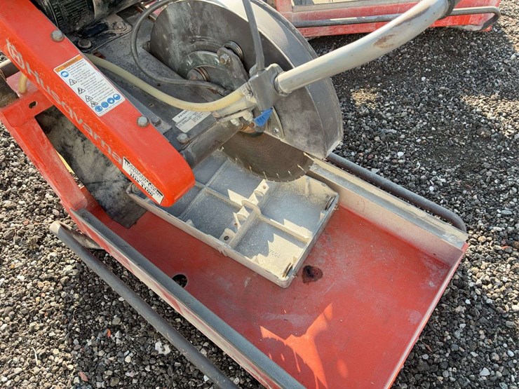 husqvarna-ms-355-electric-brick-saw-image-3