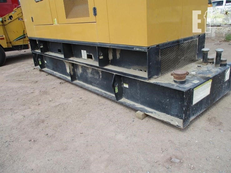 2012-caterpillar-c6.6-image-9