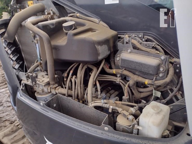 2023-bobcat-e60-image-46