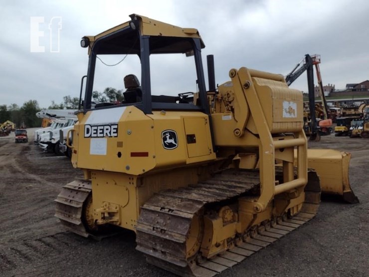 2007-deere-700j-lgp-image-49