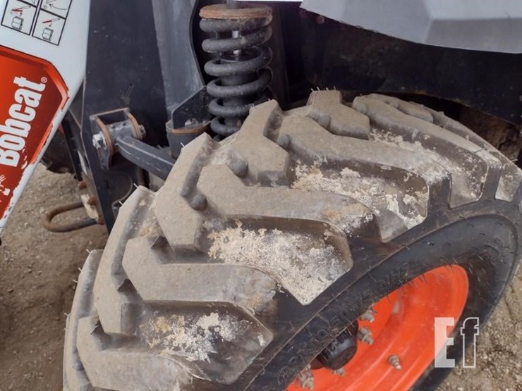 2022-bobcat-toolcat-uw56-image-15