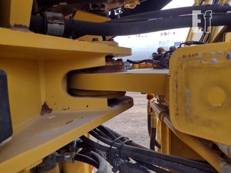2020-caterpillar-930m-image-25