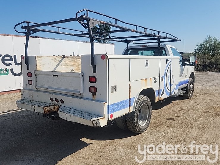 2014-ford-f350-image-5