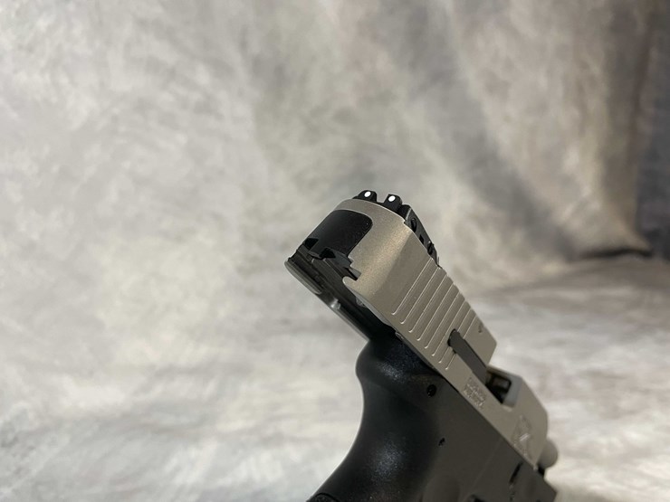 #4788-•-taurus-g2s-9mm-luger-pistol,-sn:-ade322327-image-13