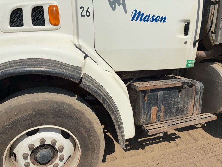 1997-ford-l8501-image-8