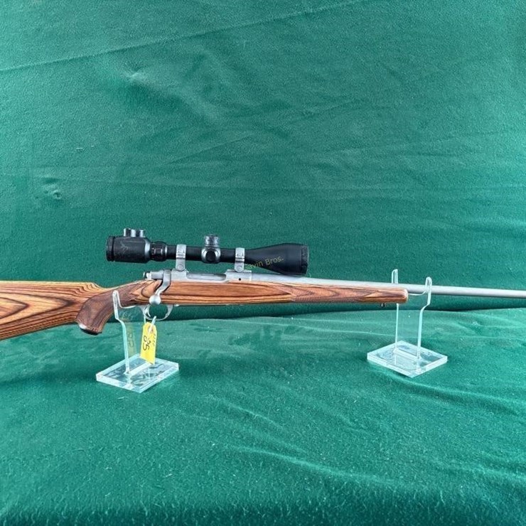 Ruger M77 Hawkeye 22-250rem Rifle