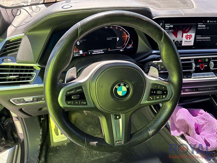 2022-bmw-x7-xdrive40i-awd-suv-image-14