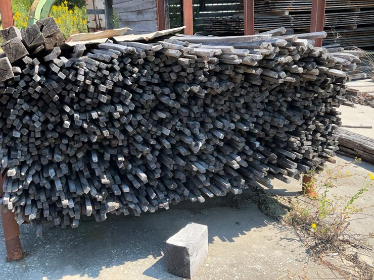 #129b-•-lumber-racks-image-15