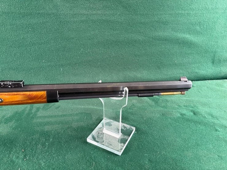 cva-frontier-hunter-54cal-black-powder-rifle-image-4