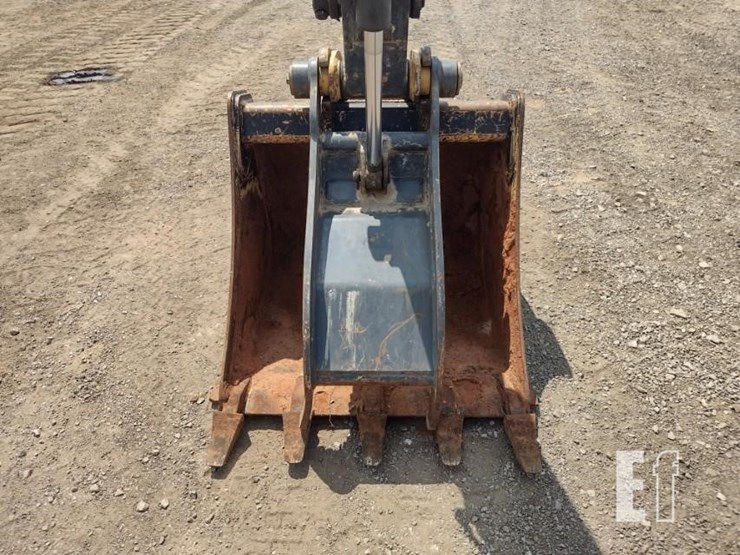 2022-deere-50g-image-16