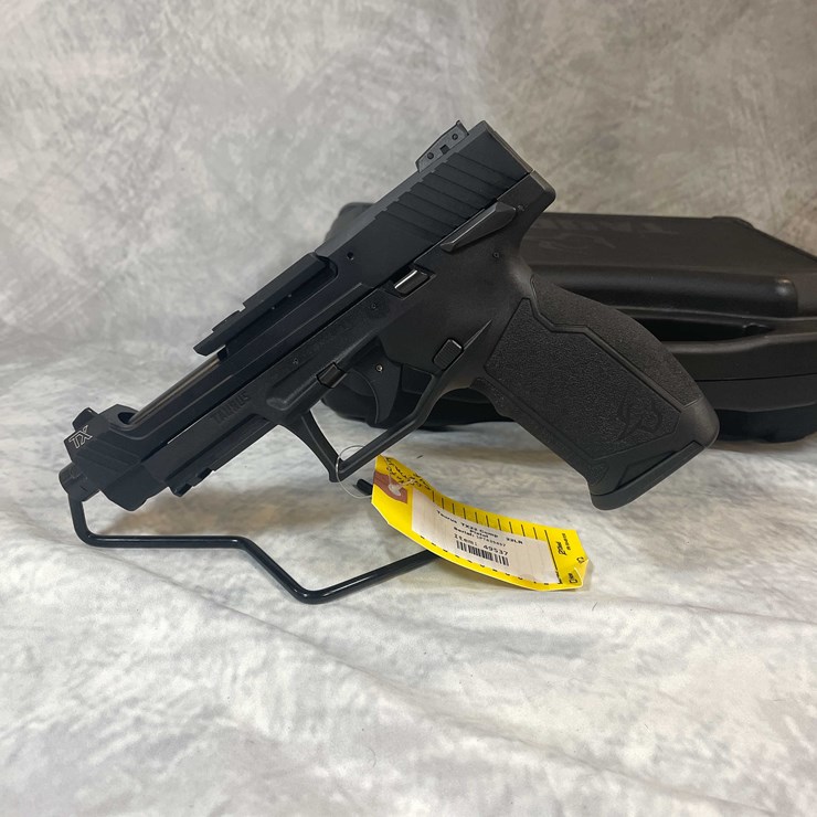 #4801 • Taurus TX22 Competition 22 LR Pistol, SN: 1PT435457