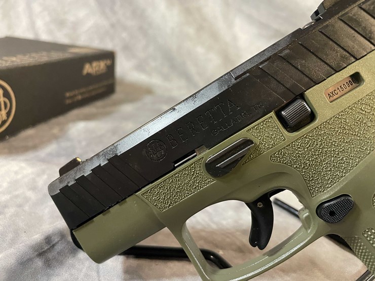 #4785-•-beretta-apx-a1-compact-9mm-luger-pistol,-sn:-axc150906-image-18