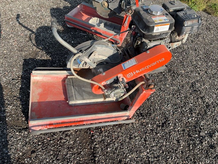 husqvarna-gas-powered-brick-saw-image-1