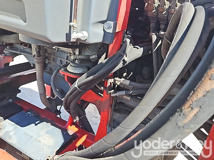 2004-moffett-m55-image-18