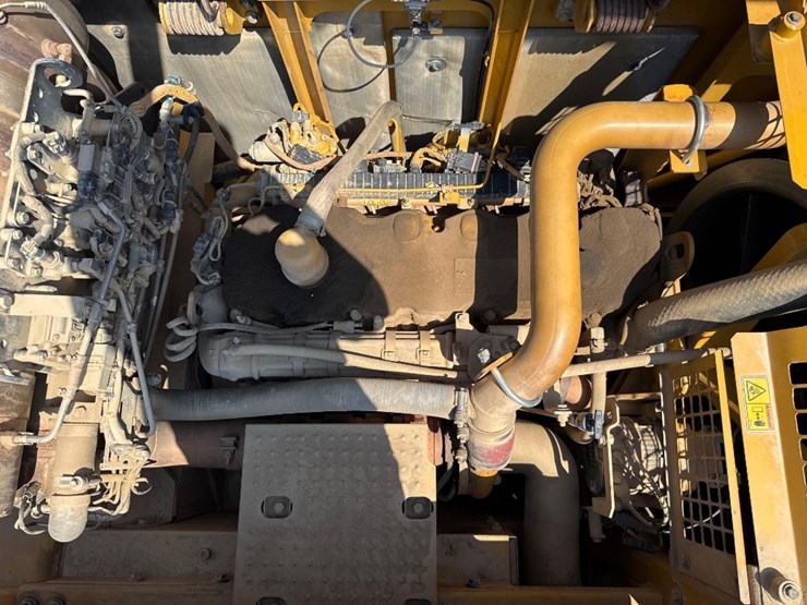 2014-caterpillar-336el-image-28