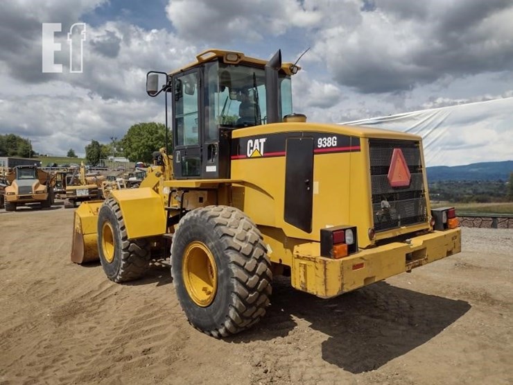 2002-caterpillar-938g-image-35