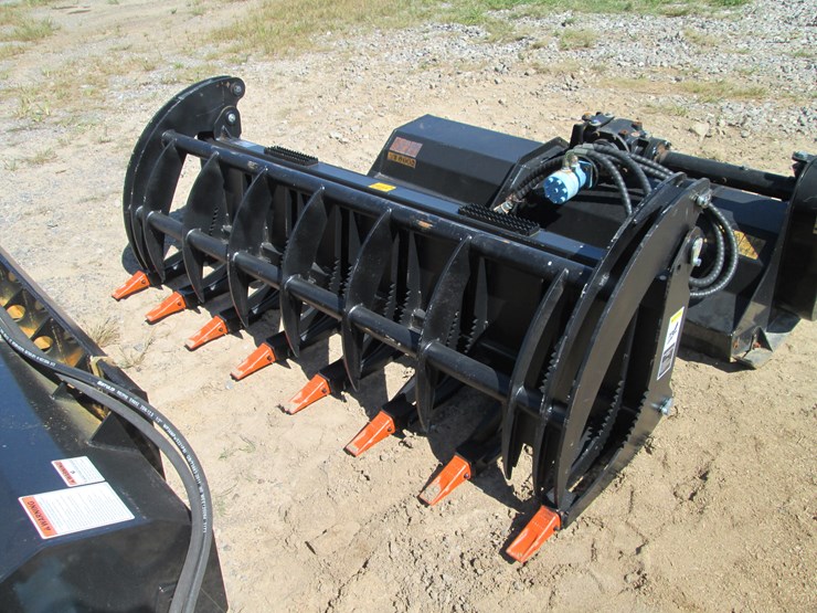 #29476-•-unused-78"-skid-steer-grapple-001808086-image-1
