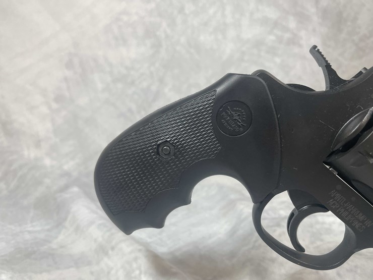 #4810-•-rock-island-arms-m200-38-spl-revolver,-sn:-ria2880686-image-6