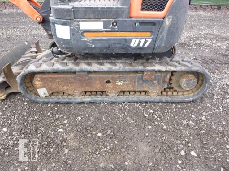 2016-kubota-u17-image-24