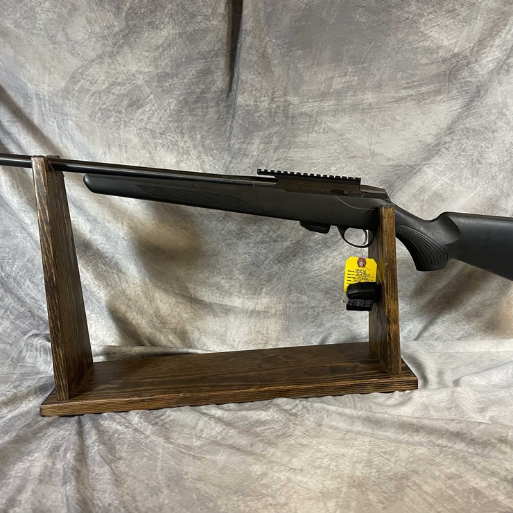 #4853 • Tikka T1X SR 17 HMR Bolt Action Rifle, SN: AM3909