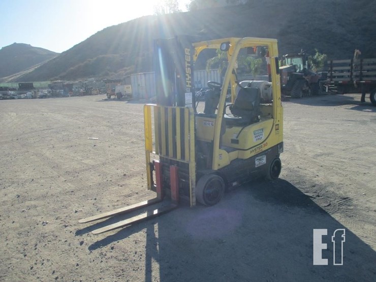 2017-hyster-s30ft-image-2