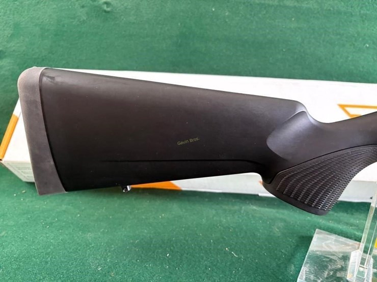 tikka-beretta-t1x-22lr-rifle-image-2