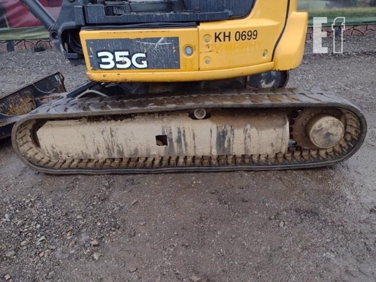2015-deere-35g-image-26