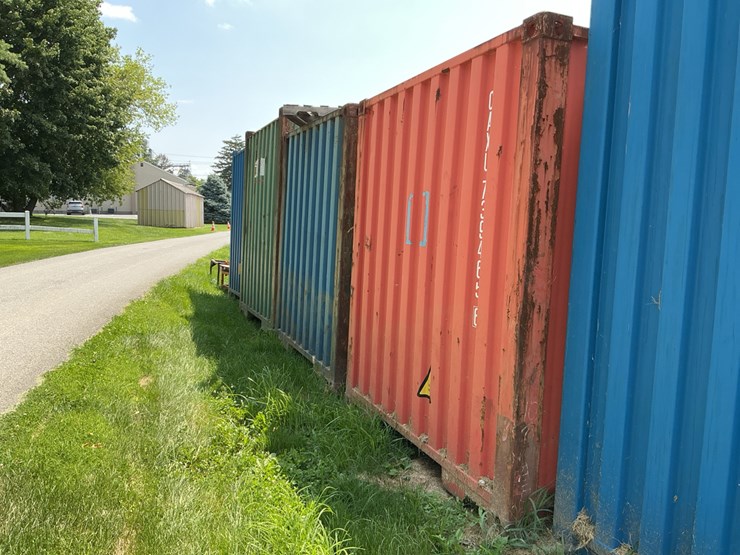#202-•-shipping-container-image-9