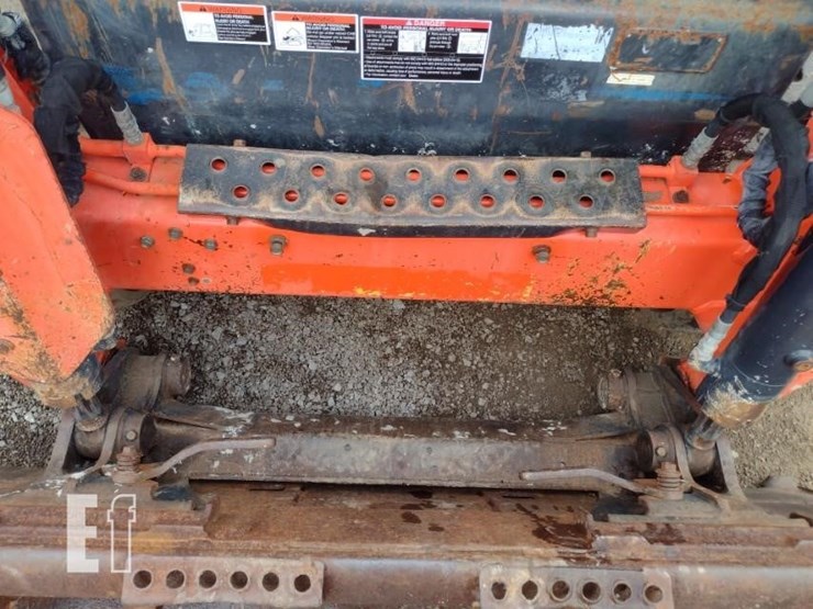 kubota-svl95-2s-image-15