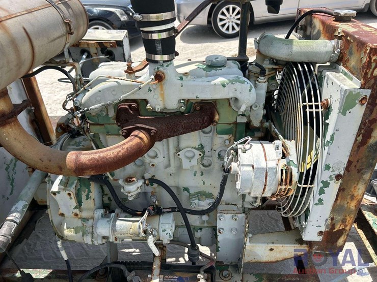 towable-diesel-fuel-tank-with-pump-image-13