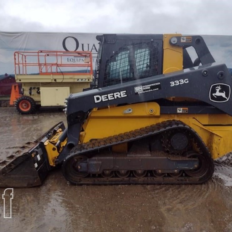 DEERE 333G